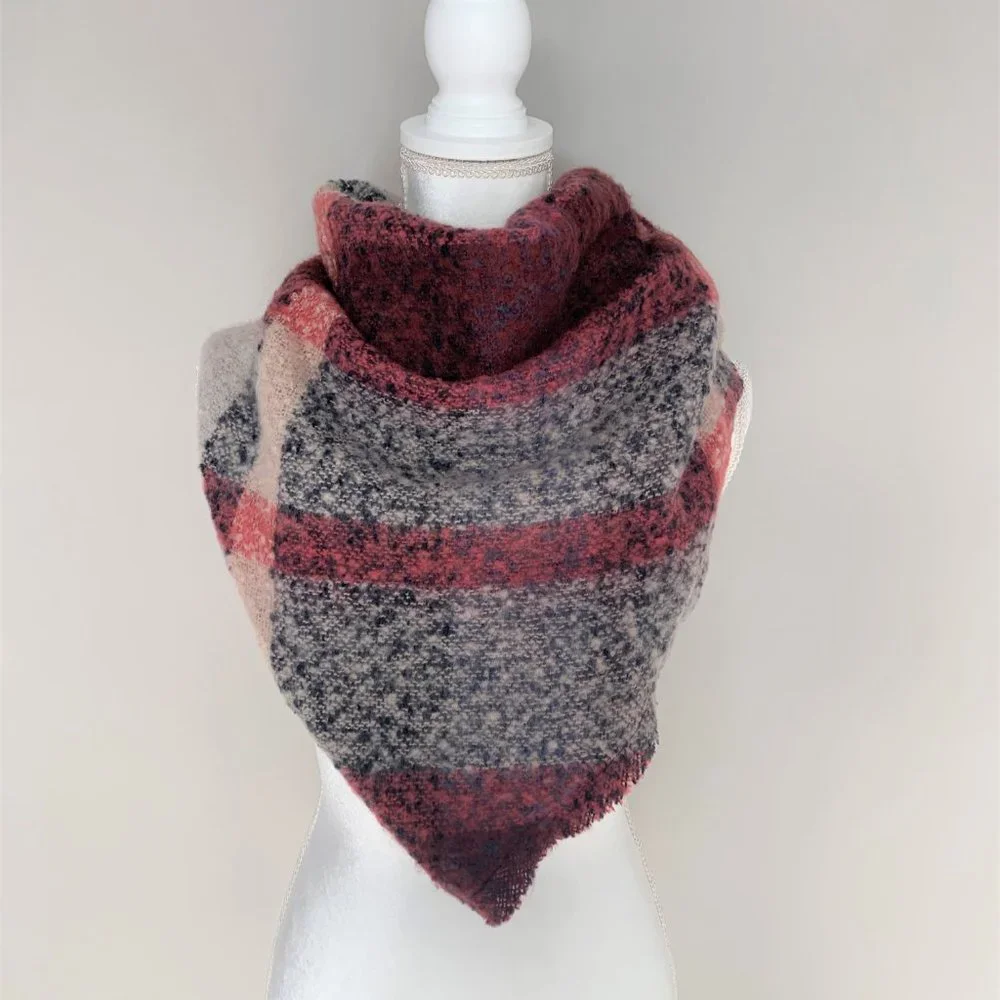 Amazingly Soft Triangle Scarf - Picture 2 of 4